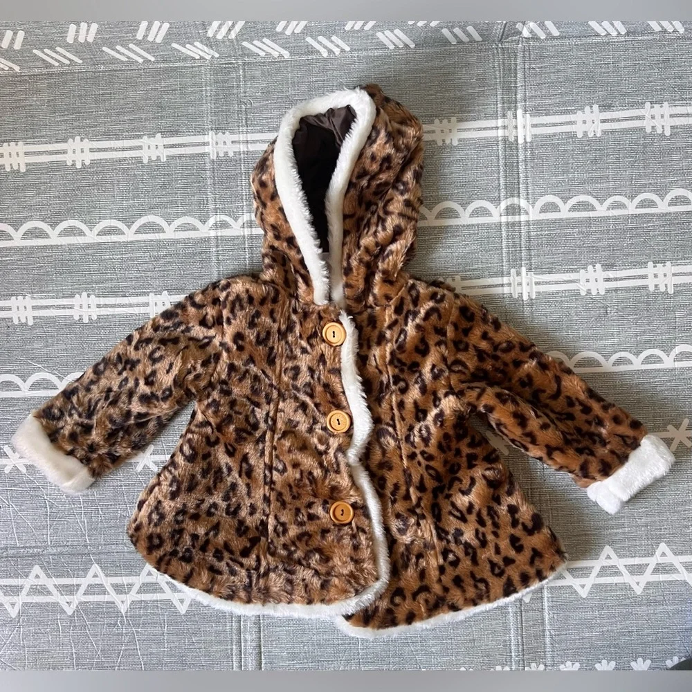 Toddler girl coat, like new, size 18 months - Picture 1 of 4